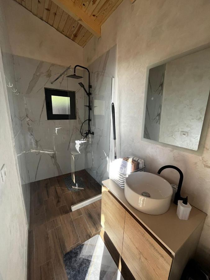 Olive Hills Holiday Homes Bar Extérieur photo